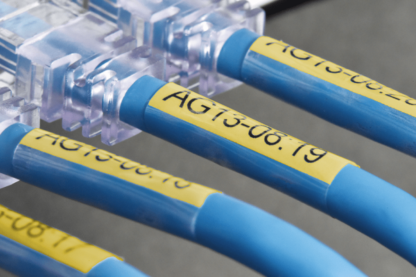 TZe-SL651 24mm Sarı üzerine Siyah Sarmal Laminasyonlu Etiket (TZe Tape)